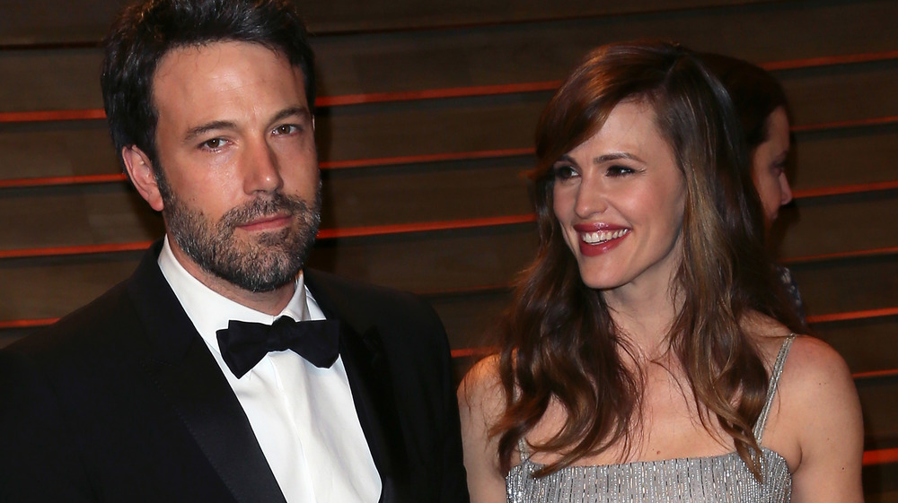 Ben Affleck and Jennifer Garner posing together