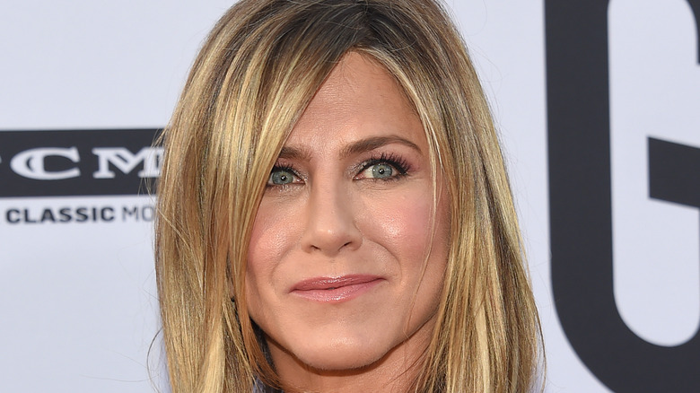 Jennifer Aniston grinning