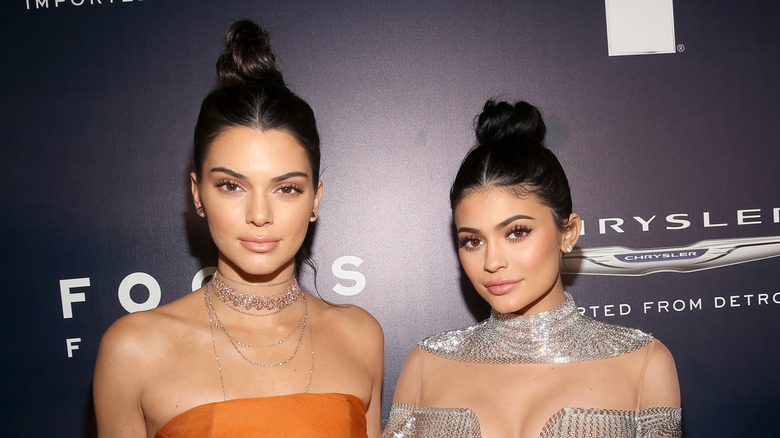 Kendall and Kylie Jenner posing together