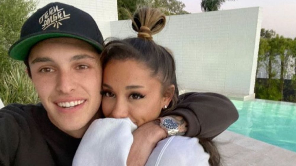 Ariana Grande and Dalton Gomez selfie