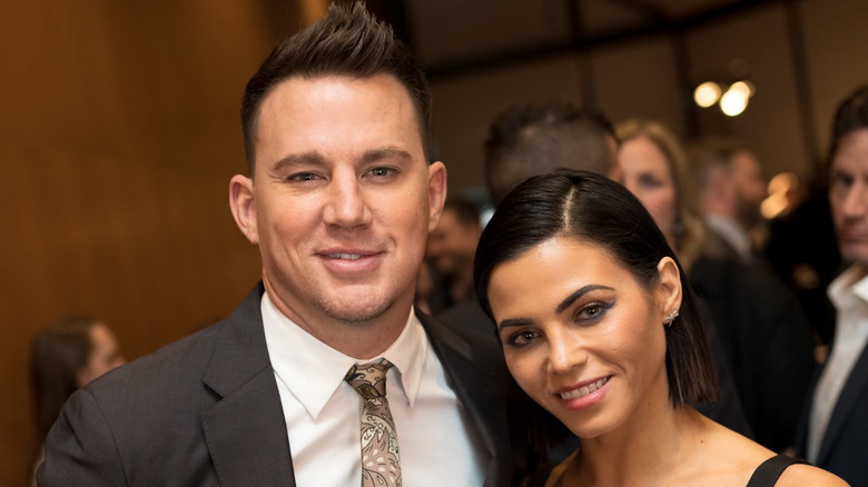 Channing Tatum and Jenna Dewan embracing and posing