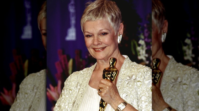 Judi Dench with her Oscar