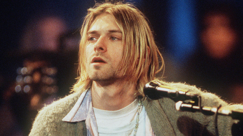 Kurt Cobain performing in New York in 1993