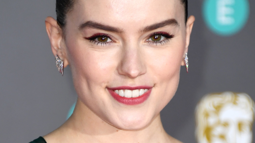 Daisy Ridley smiling 