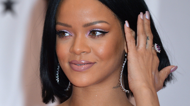 Rihanna at the BRIT award in 2016