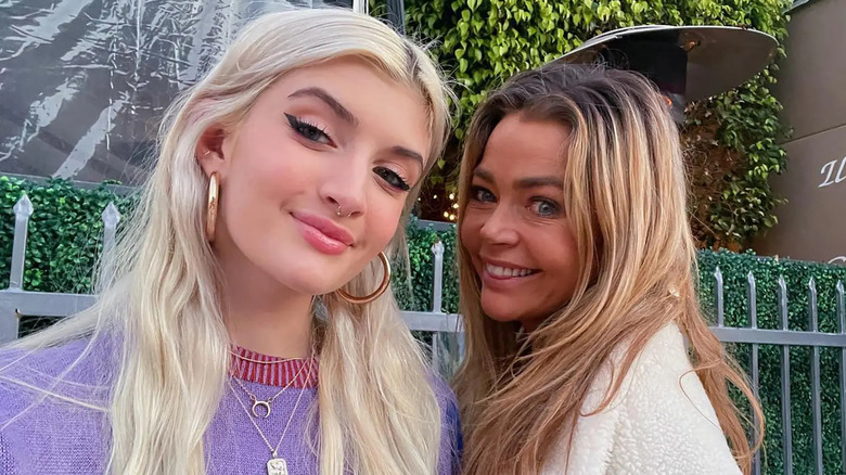 Sami Sheen taking a selfie with Denise Richards