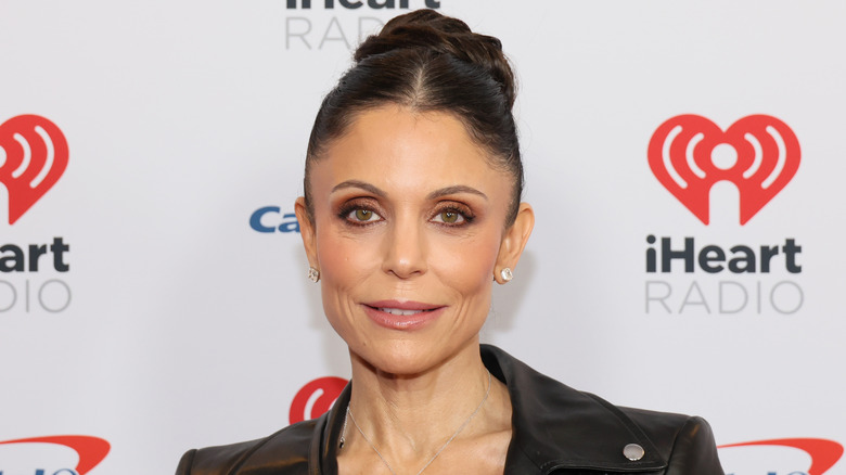 Bethenny Frankel posing