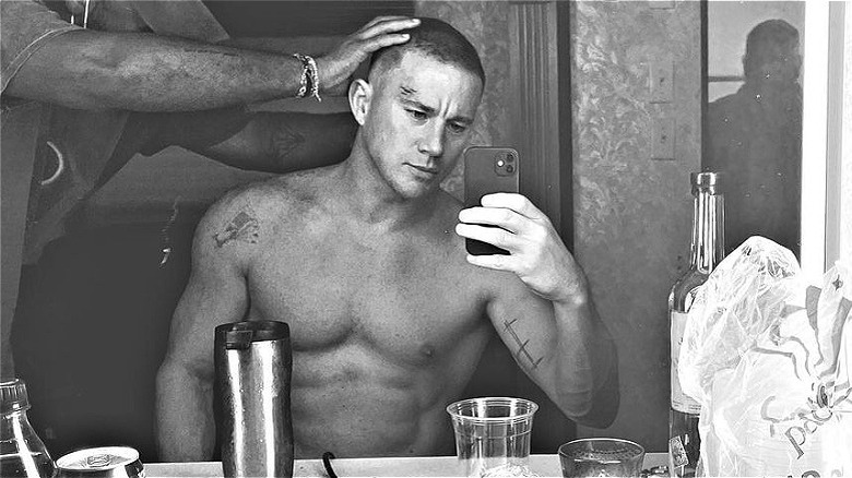 Channing Tatum taking a topless selfie