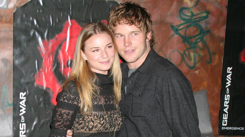 Chris Pratt and Emily VanCamp posing for a picture