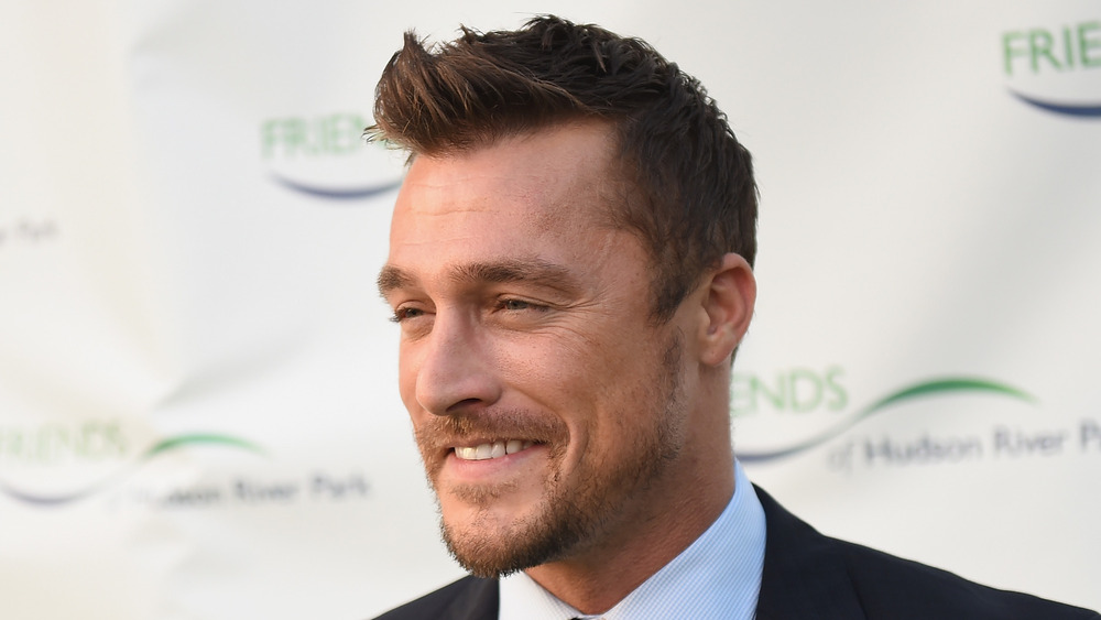 Chris Soules smiling angled