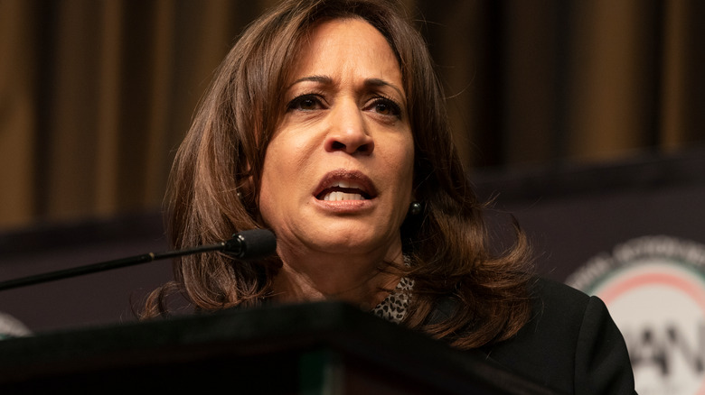 Kamala Harris speaking at event 