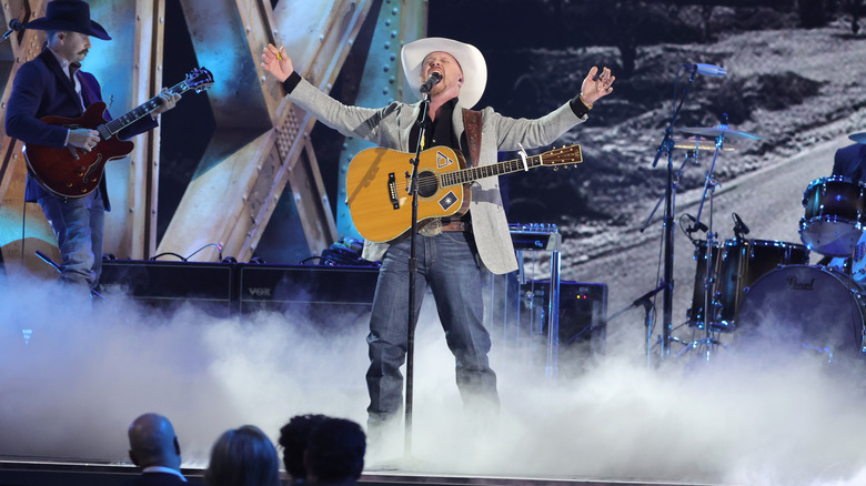 Cody Johnson performing at the CMAs