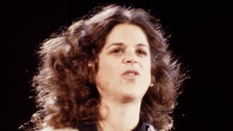 Gilda Radner talking