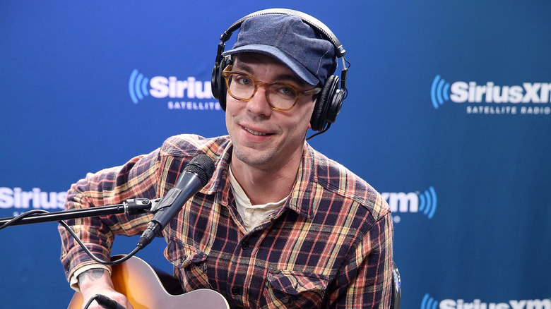 Justin Townes Earle performs