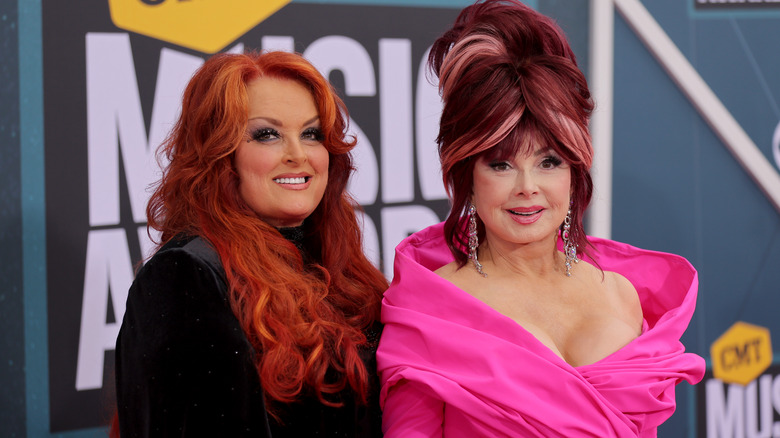 Naomi and Wynonna Judd smiling