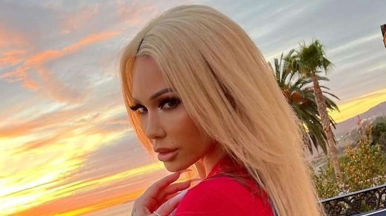 Bunnie Xo's sunset view