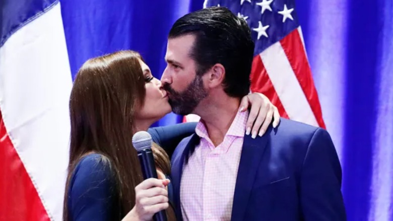 Kimberly Guilfoyle abd Donald Trump Jr kissing