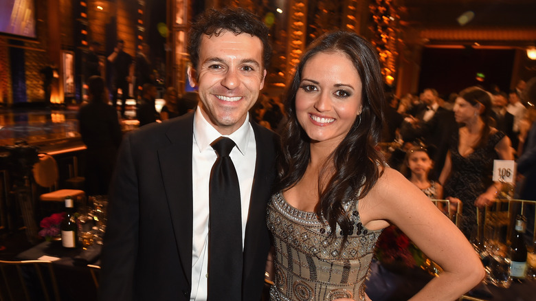 Fred Savage, Danica McKellar posing