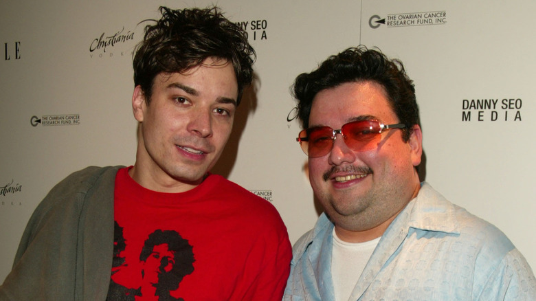 Jimmy Fallon and Horatio Sanz posing