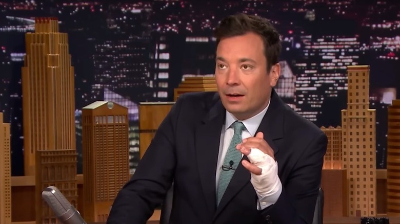 Jimmy Fallon and injured finger