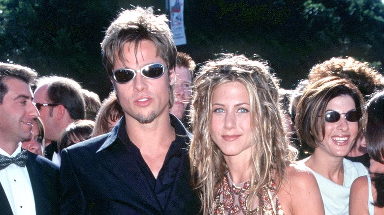 Brad Pitt alien glasses, Jennifer Aniston messy hair