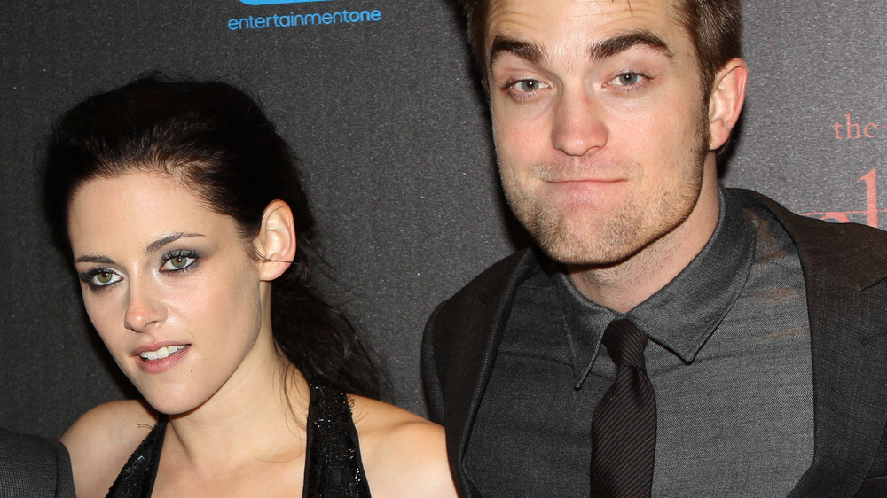 Kristen Stewart and Robert Pattinson grimacing