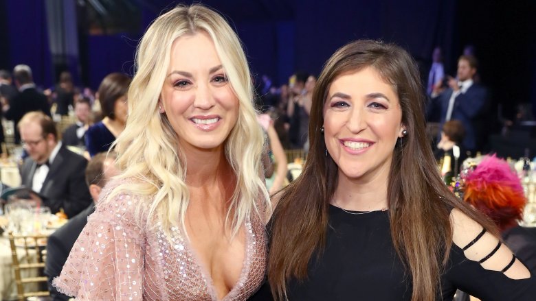 Mayim Bialik and Kaley Cuoco