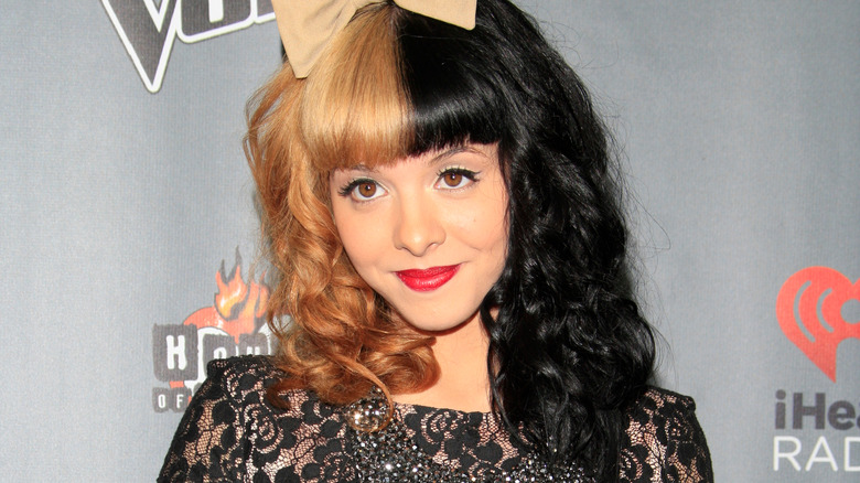 Melanie Martinez posing