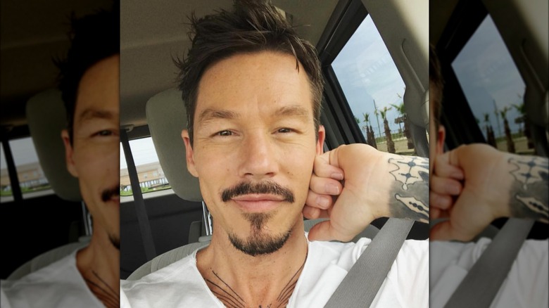 David Bromstad smirk selfie