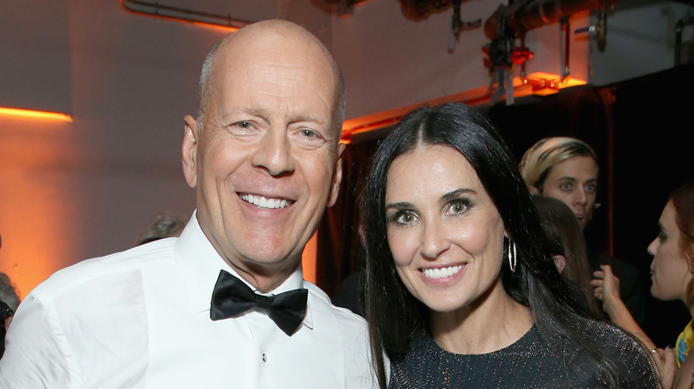 Bruce Willis bow tie Demi Moore smiling