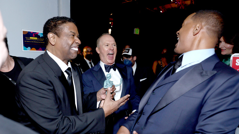 Denzel Washington backstage with Will Smith