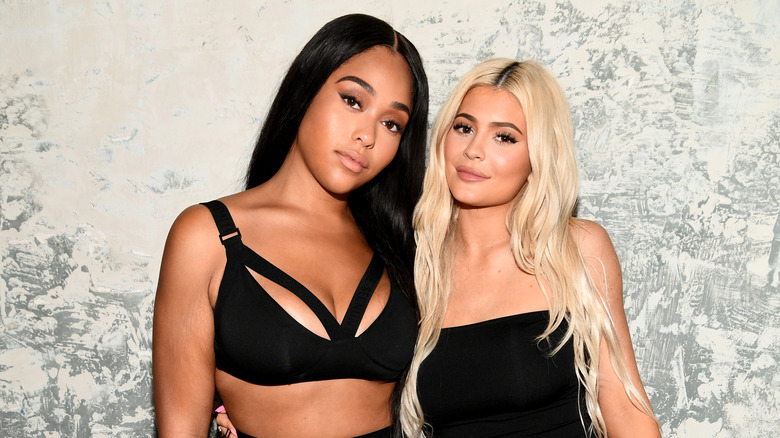 Kylie Jenner and Jordyn Woods pose 