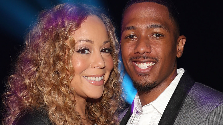 Mariah Carey Nick Cannon posing