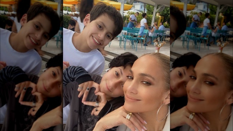 Jennifer Lopez with her kids