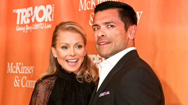 Kelly Ripa and Mark Consuelos