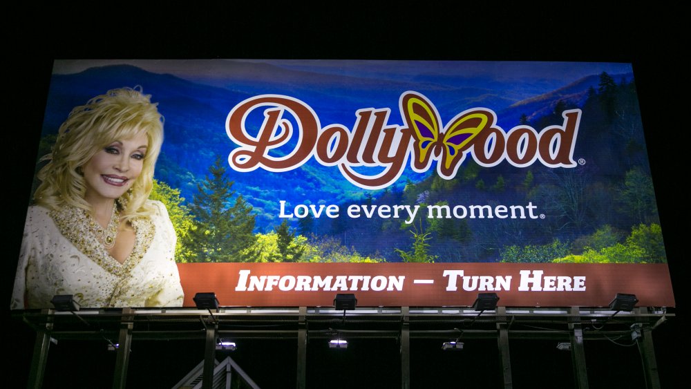 Dollywood billboard