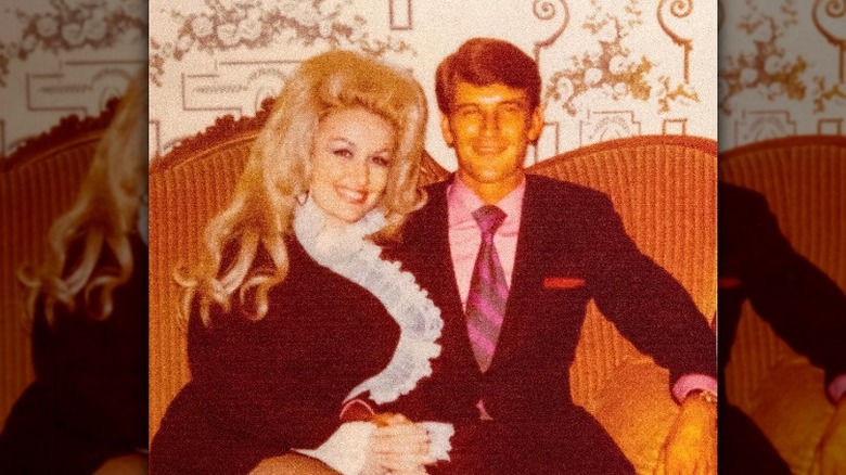 Dolly Parton's throwback photo with husband Carl