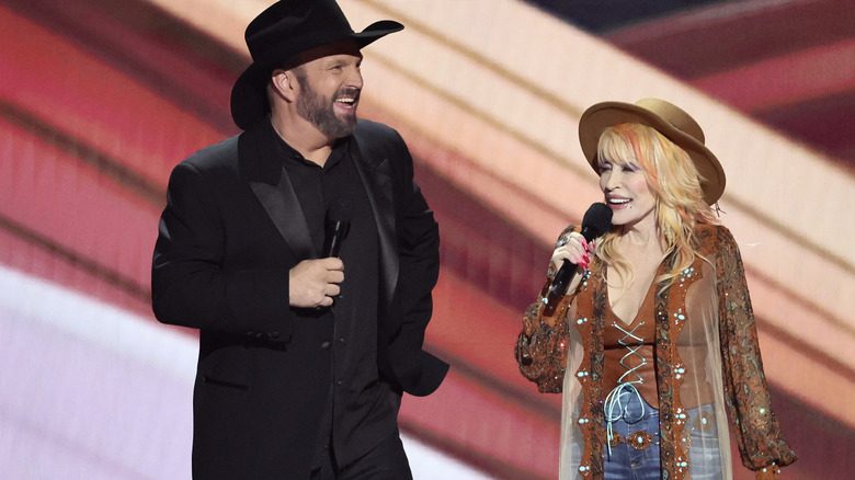 Garth Brooks and Dolly Parton hosting the ACM awards