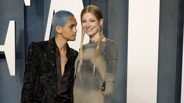 ominic Fike and Hunter Schafer attending the 2022 Vanity Fair Oscar Party