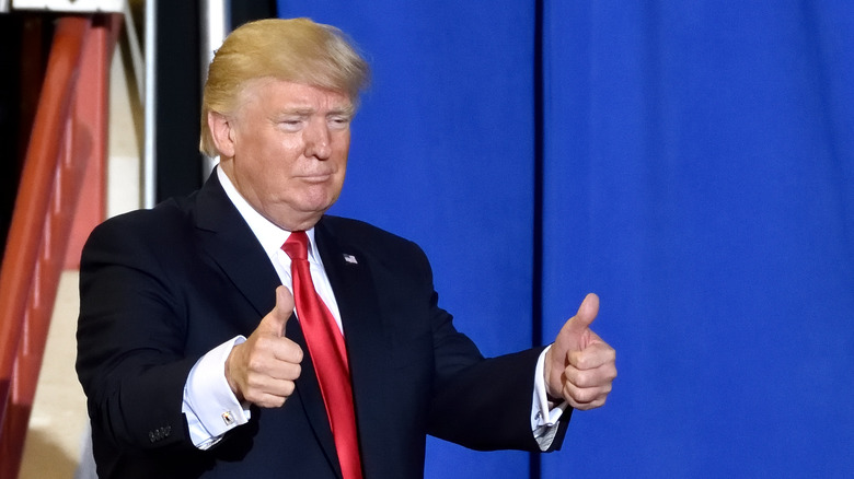 Donald Trump thumbs up