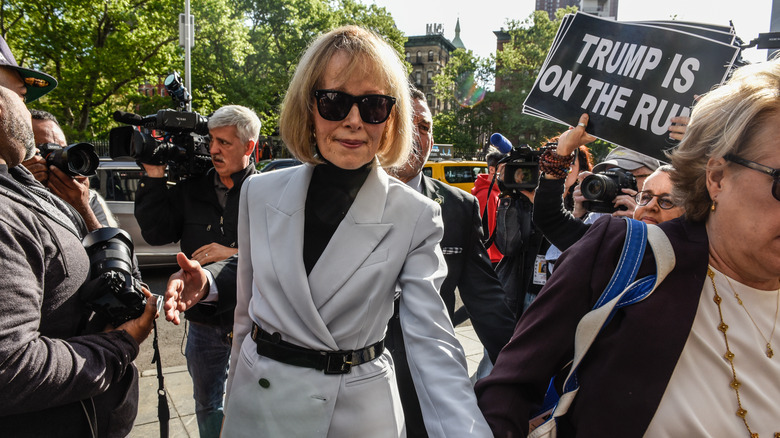 E. Jean Carroll arriving at courthouse