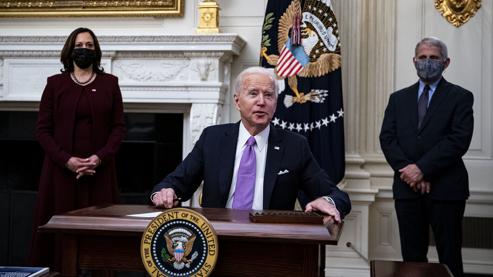 VP Kamala Harris, President Joe Biden, and Dr. Fauci in the White House