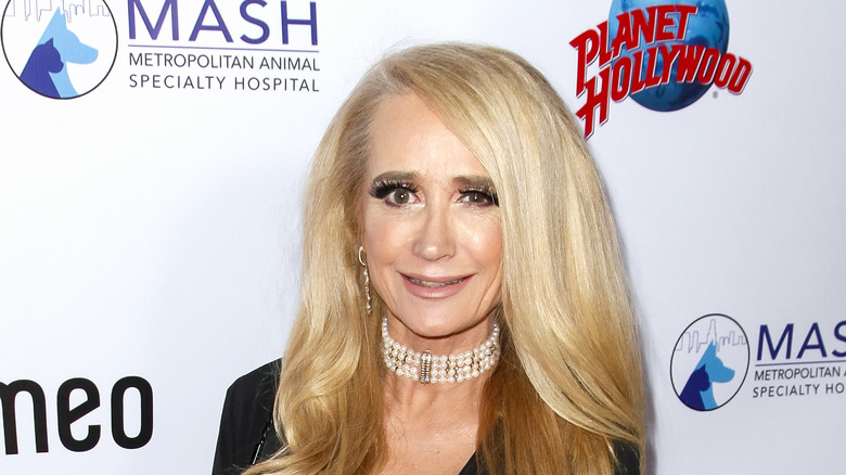 Kim Richards posing at an event