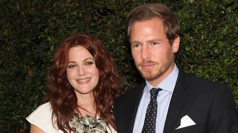 Drew Barrymore posing with Will Kopelman