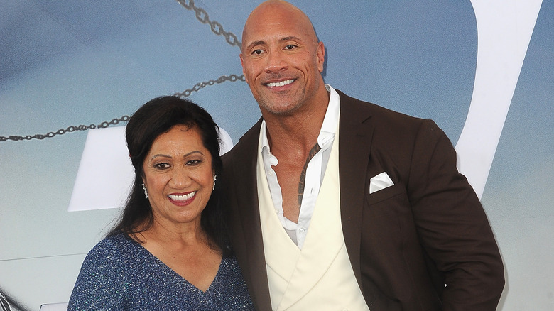 Dwayne Johnson poses with his mom