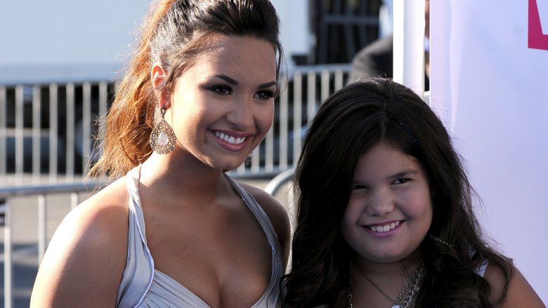 Demi Lovato, Madison De La Garza