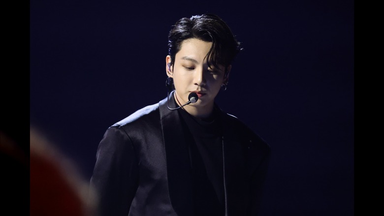 Jungkook performing