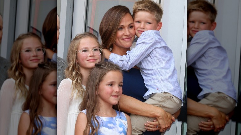 Jennifer Garner and her kids