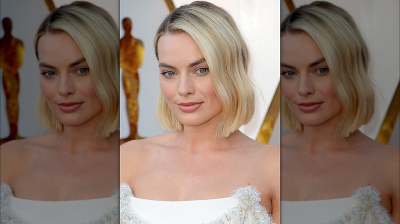 Margot Robbie posing for a photo