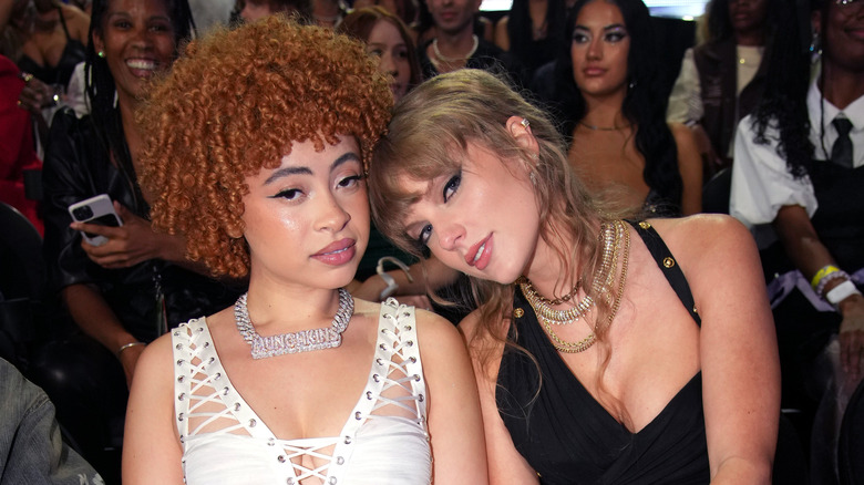 Ice Spice and Taylor Swift sit together